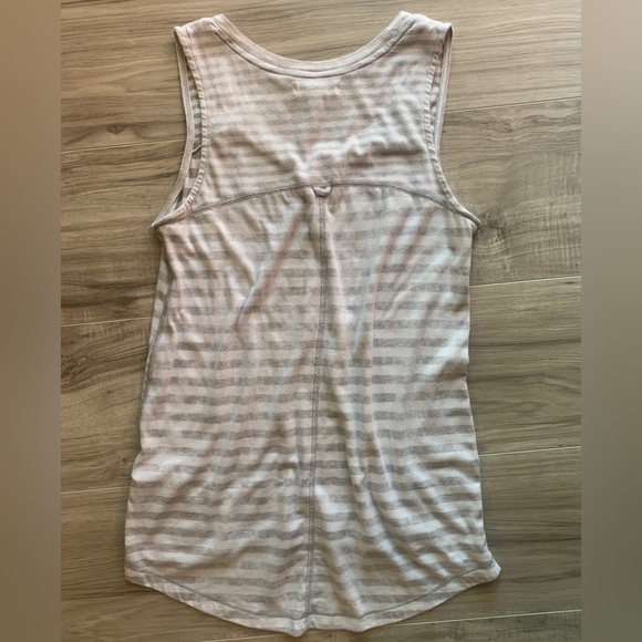 Women’s Medium Tank Gray & White stripes IF IT WERE ME BRAND Super Soft Comfy - Picture 2 of 8